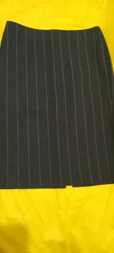 Saia feminina 38 United Colors of Benetton