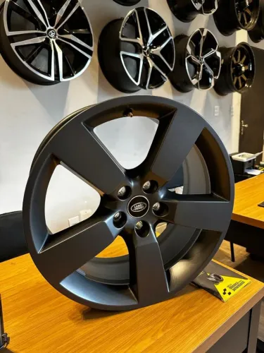 Jogo de Rodas Originais Aro 20" Land Rover Defender 2025
