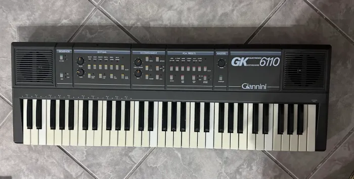 Teclado Giannini GK 6110 