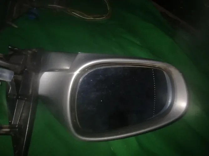 Retrovisor Peugeot 607 ano 2001