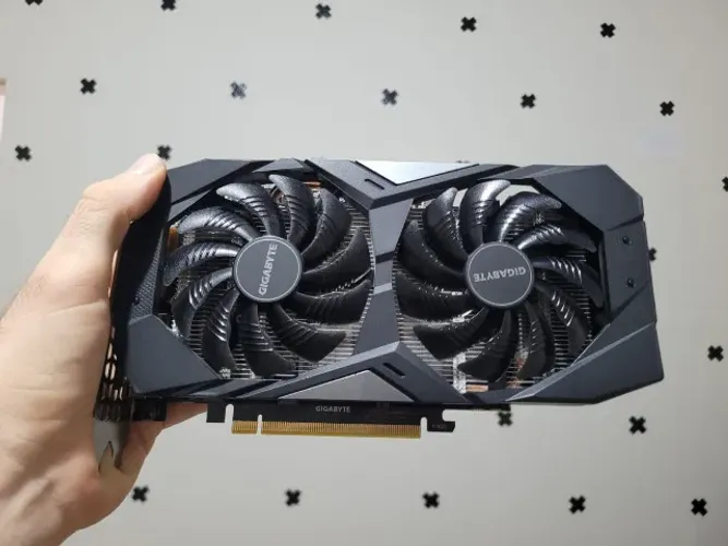 Placa de Vídeo Gigabyte GTX 1660 OC 6GB GDDR5