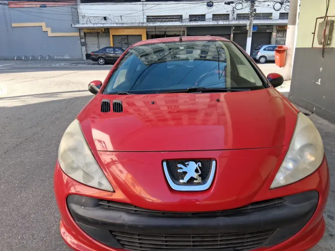 Peugeot 207 XR 1.4 Flex 8V 3P 2009
