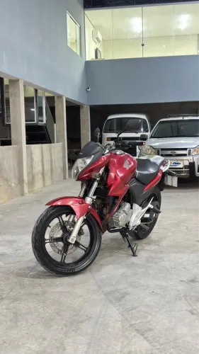 Cb 300 2013