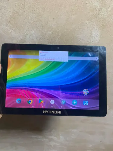 Tablet Hyundai para retirada de peças