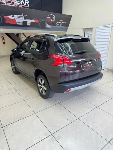 Peugeot 2008 Griffe 1.6 Turbo Flex 16V 5P Mec. 2017