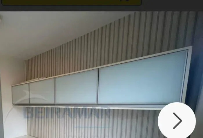 Armário suspenso
