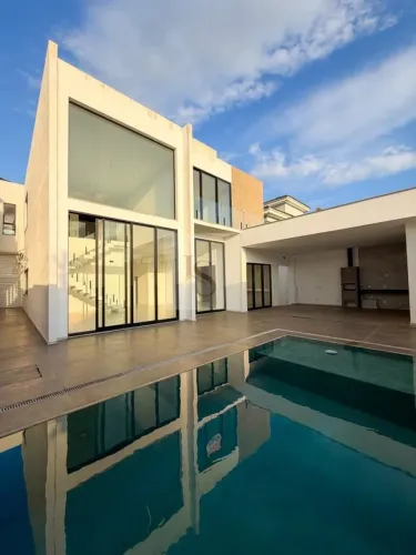 Casa para Venda em Macaé, Garden Hill, 5 dormitórios, 5 suítes, 6 banheiros, 4 vagas
