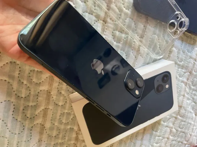 iPhone 13