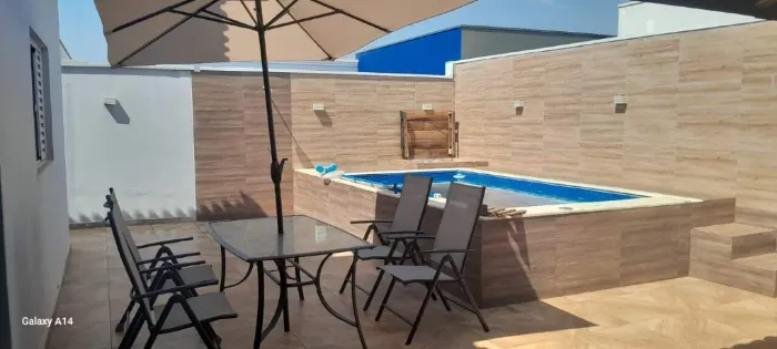 Casa para Aluguel em Boituva (Portal Ville Azaleia) 3 Quartos, 1 Suíte, Piscina e Espaço