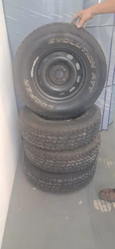 Pneu e Roda semi novo