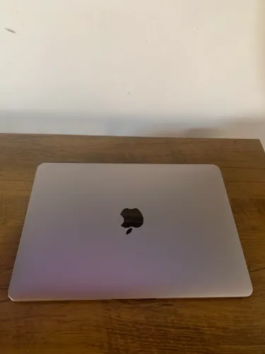 MacBook Retina 12" Ultra Leve - 8GB RAM / Intel Core M - Impecável!