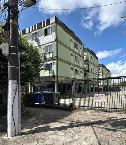 Apartamento com 2/4 a venda no Marco