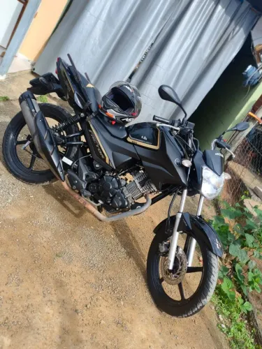 VENDO MOTO FACTOR 150 23/24