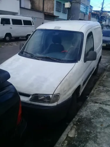 Peugeot Partner Furgão 1.6 16v/ 1.6 16V Flex 3P 2006
