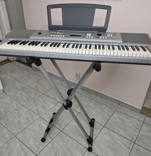 Teclado (instrumento musical)