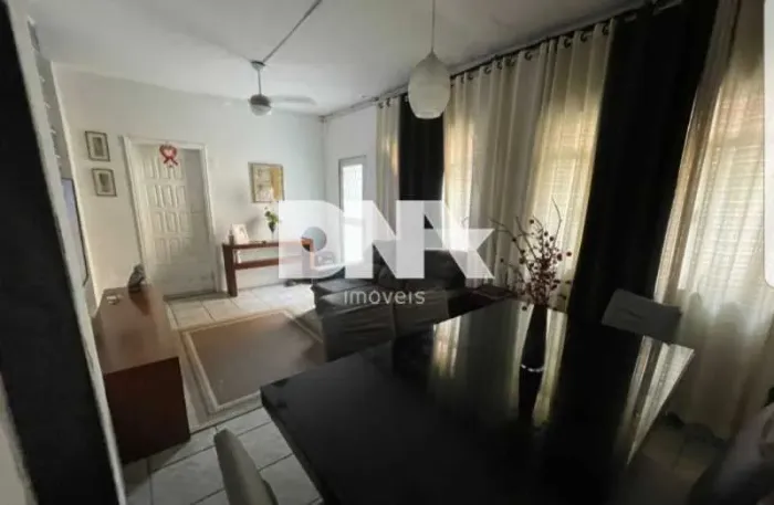 Casa de Vila-À VENDA-Vaz Lobo-Rio de Janeiro-RJ