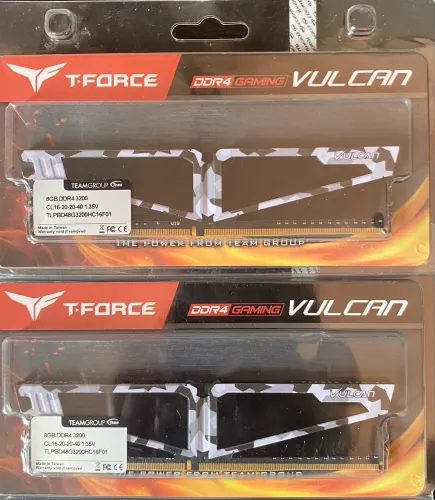 Memória RAM DDR4 2x8gb 3200Mhz