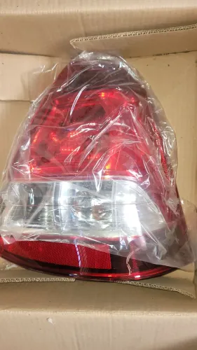 Lanterna traseira etios sedan
