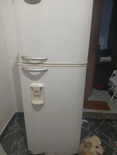 Vendo geladeira