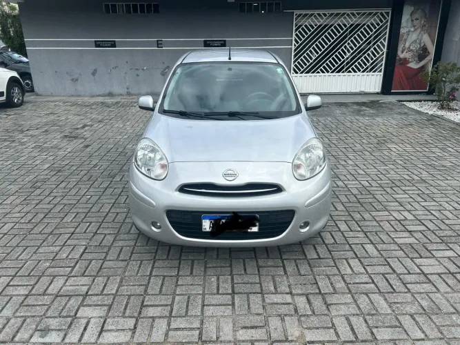 Nissan March S 1.6 16V Flex Fuel 5P 2013
