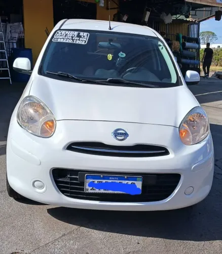 Nissan March S 1.0 16V Flex Fuel 5P 2013