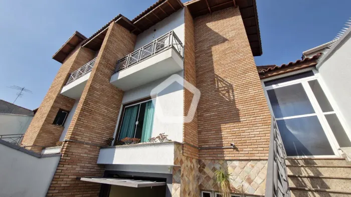 Sobrado para venda em Vila Maria com 3 quartos, sendo 1 suíte, 223m²