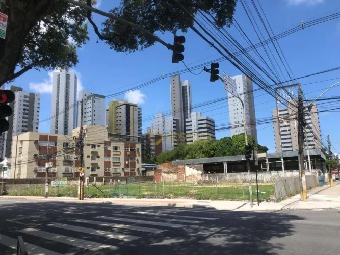 Terreno para alugar, 2500 m² por R$ 103.083,33/mês - Madalena - Recife/PE