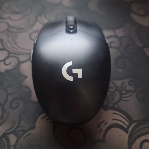 Logitech G305