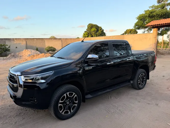 Toyota Hilux CD SRV 4X4 2.8 TDI Diesel Aut. 2024
