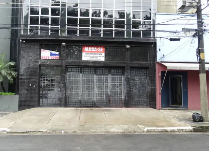 Prédio comercial na Avenida Doutor Arnaldo, 114 - Monousuario  675 m²