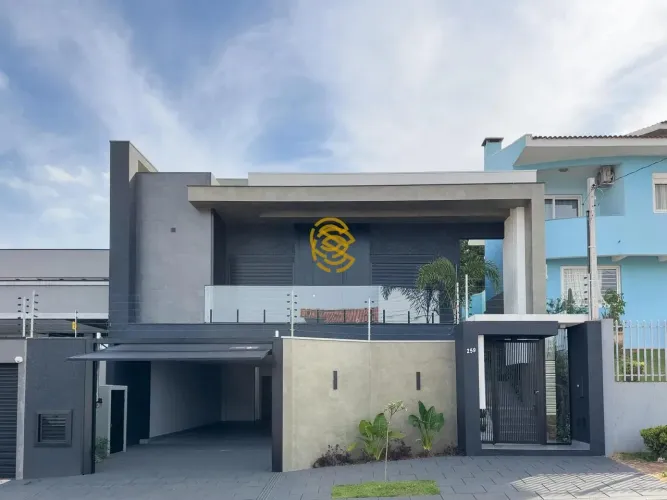 Casa para Venda em Cascavel, Região do Lago, 4 suítes, 1 banheiro, 6 vagas