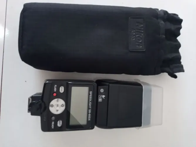 Flash Nikon SB 80 DX