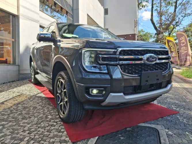 Ford Ranger Limited 3.0 V6 4X4 CD TB Die. AUT 2026