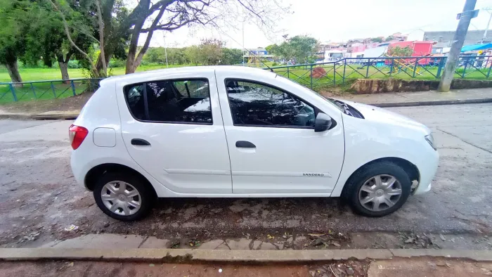Renault Sandero Authentique Flex 1.0 12V 5P 2019