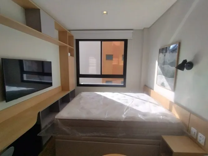 Studio novo mobiliado na Trindade