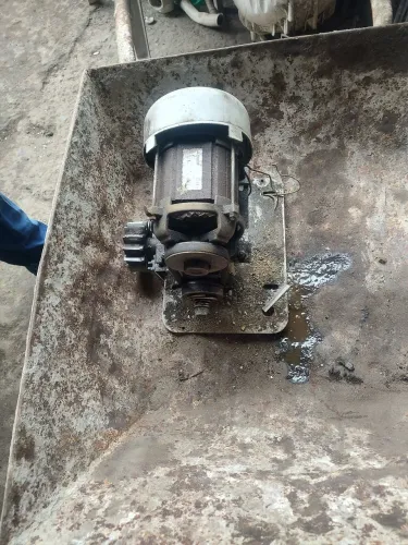 Motor de porta elétrica funcional