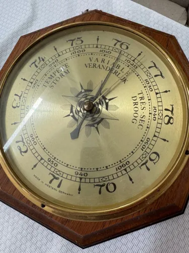 Barometro vintage