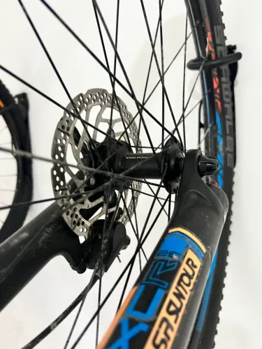 Bike  bem cuidada e pouco rodada