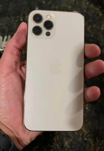 Iphone 12 pro max gold