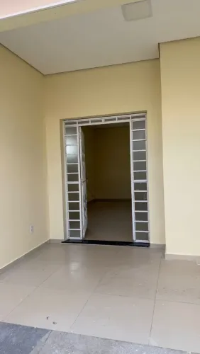 Aluga-se Casa no Teresa 