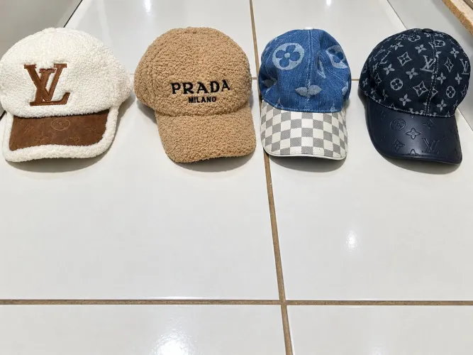 Olá vendo boné original nunca foi usado