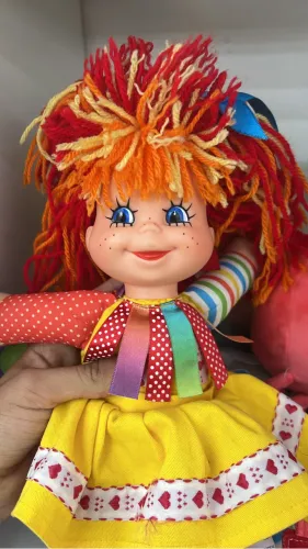 Boneca Emília original estrela