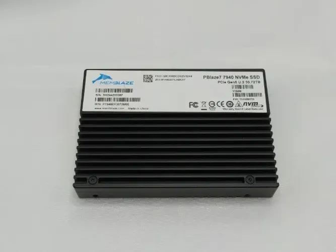SSD Servidor Memblaze PBlaze7 7940 30.72TB Gen5