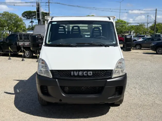 Iveco Daily Carroceria 35s14 - 2019/2019