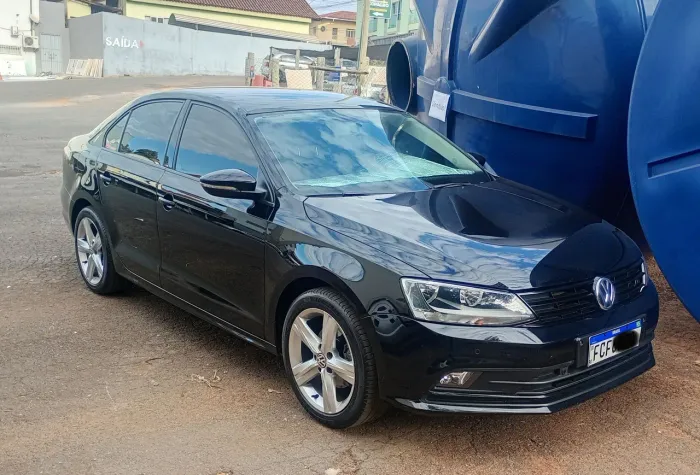 Volkswagen Jetta Trendline 1.4 TSI 16V 4P Aut. 2016