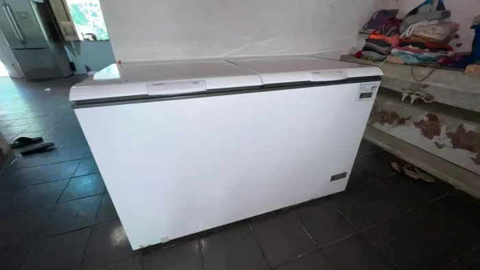 Vendo freeze consul Semi nova 534L