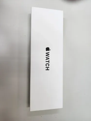 Apple Watch SE, Gen 2, 44 mm Midnight Alumínio LTE
