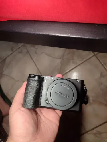Câmera Sony a6500