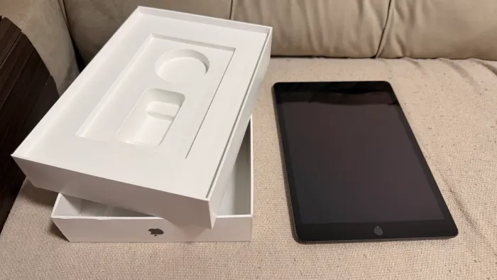 iPad 9 de 64gb + caneta original + capinha