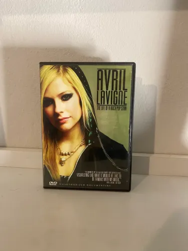 DVD AVRIL LAVIGNE THE LIFE OF A ROCK POP STAR 